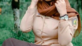 Latest Viral Indo Phenomenon Of ABG Viral SMP 2025 Ukhti Jilbab Wiwik Takut Ketahuan One For All Indonesia